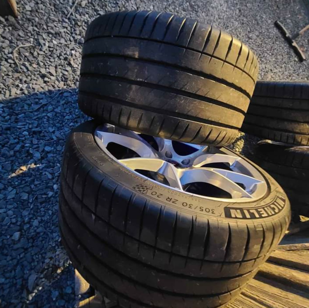 Project 6gr 10 spoke wheels and michelin pilot sport 4s tires - Image 4