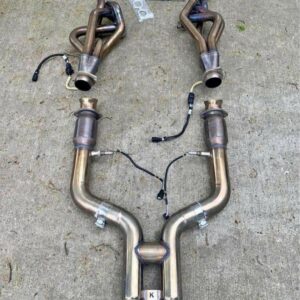 Shelby GT500 kooks headers with H-pipe